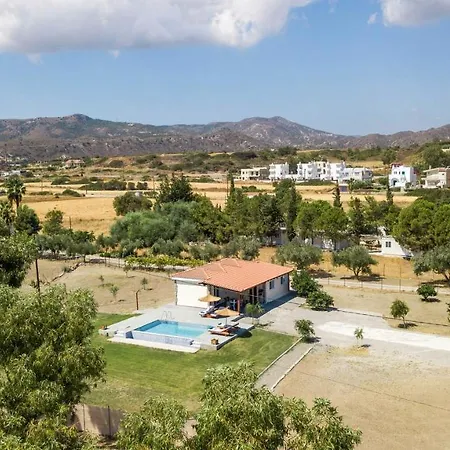 Villa Luna Rossa Beach House *